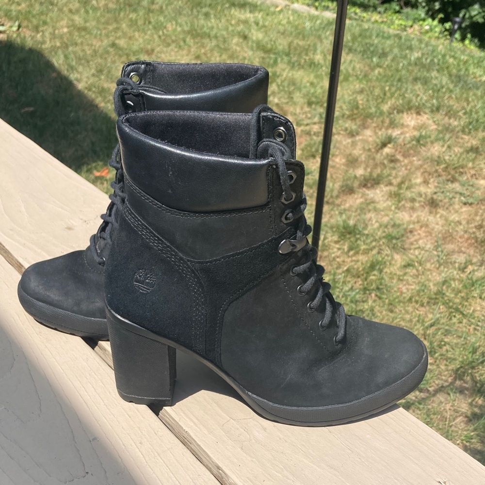 Timberland Women's Lace-Up Black Boots